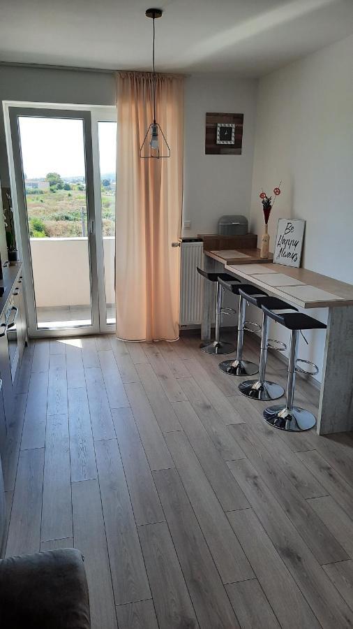 Târgu-Mureş New Grey Residence Apartament מראה חיצוני תמונה
