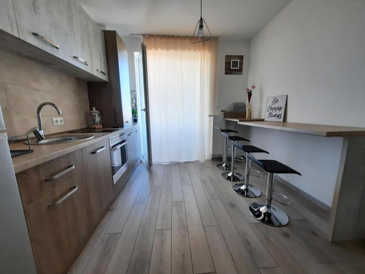 Târgu-Mureş New Grey Residence Apartament מראה חיצוני תמונה